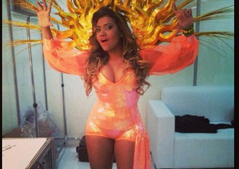  Gaby Amarantos exibe corpo mais enxuto após perder 10 kg